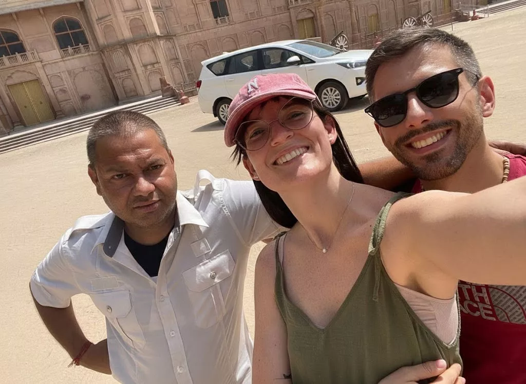 India Private Car and Chauffeur Hire for a Seamless Travel Experience