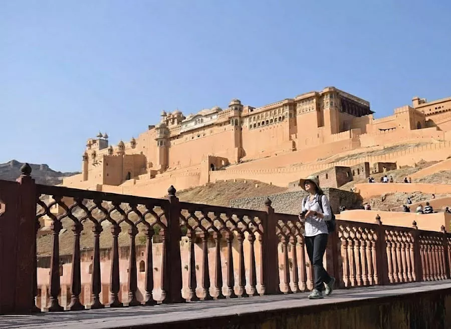 Solo Female Travel in India By Private Car & Driver