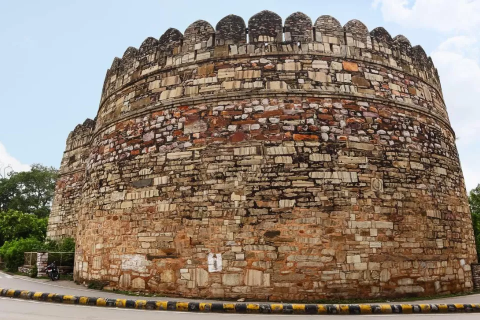 4 Days Udaipur Chittorgarh Jaipur Tour
